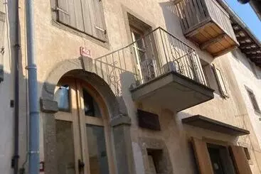 Pension Aldilà Art Rooms, Apartment And Vacation House