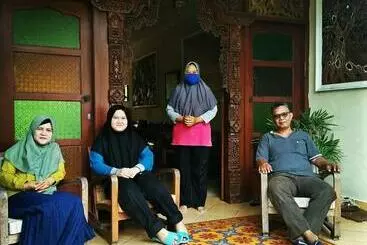 Majatalo Rumah Desa Homestay