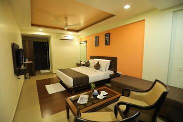 בית מלון כפרי Krushnai Resort