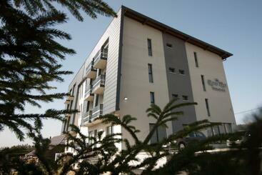 هتل Queen Zina Vlašić