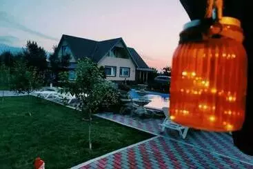 Majatalo La Cabană Girov