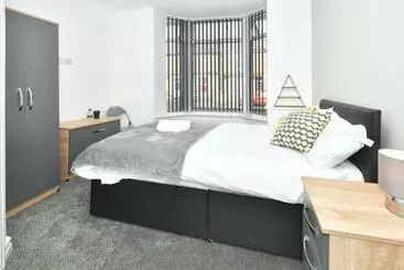 Pension  Townhouse @ Chiltern Place Newcastle Under Lyme