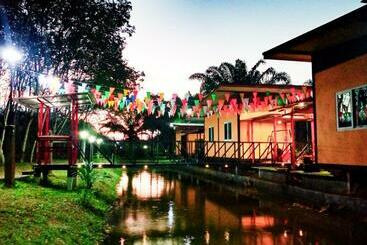 Resort บ้านต้นตาล ไอ้ไข่เด็กวัดเจดีย์ รีสอร์ต