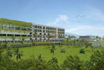 Tahuna Beach Hotel And Resort