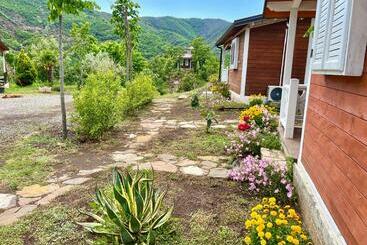 Baven  Toven Naturae