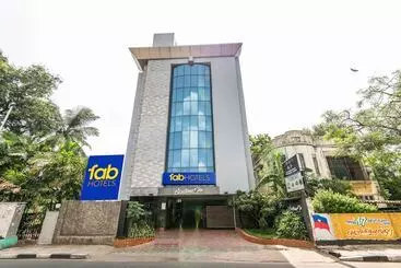 Fabhotel Santhome Inn