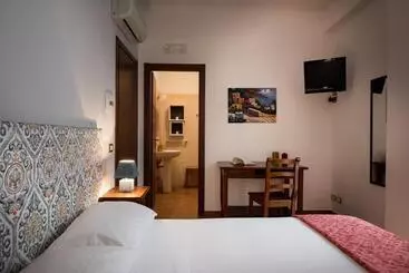 Hôtel Cabrera House