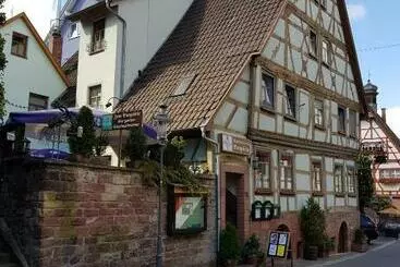 Pensão Zum Burgtörle