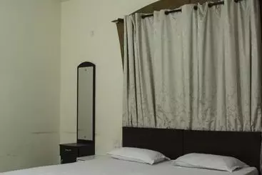 شقة 14 Square Shivajinagar