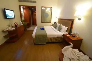Hotel Oyo Premium Madurai Railway Junction