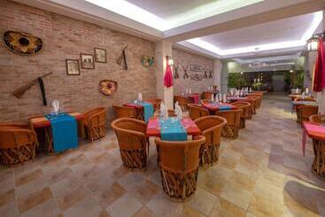 هتل Viva Heavens By Wyndham, A Trademark All Inclusive