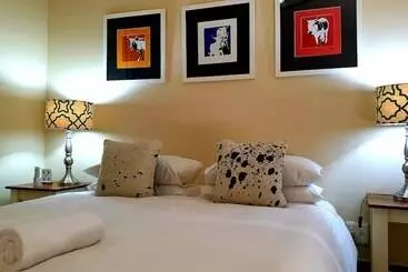 Pension Khayamanzi Guesthouse