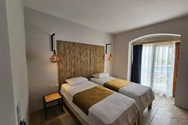 Serpina Hotel   Adults Only