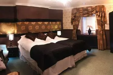 هتل Tafarnyderi