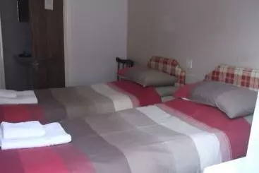 펜션 The Compasses