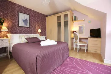 مبيت وإفطار The Limes