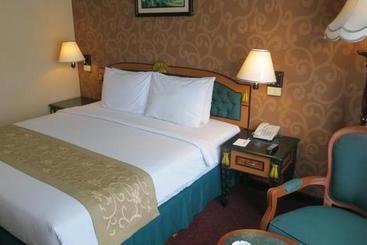 ホテル Gajahmada Graha