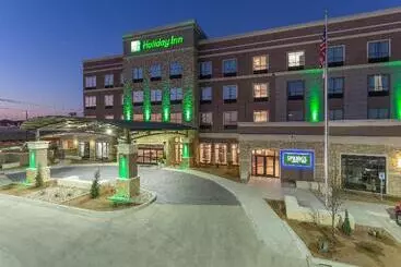 호텔 Holiday Inn San Marcos Convention Center, An Ihg