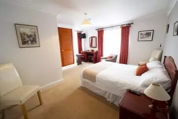 فندق The Rest And Be Thankful Inn