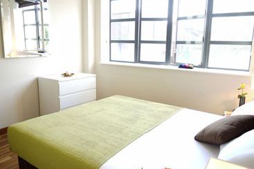 Olive Níké Apartments