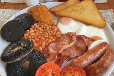 膳宿费 The Queens Head