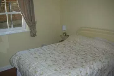 一軒屋 Watermill Farm