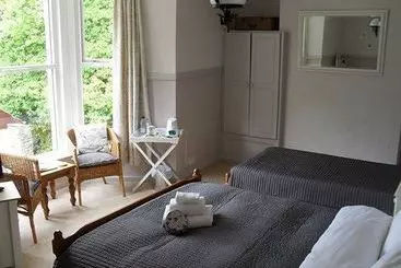 مبيت وإفطار Ferndale House