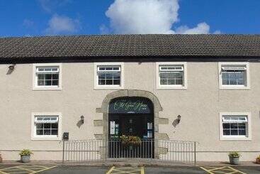 酒店 The Old Ginn House Inn