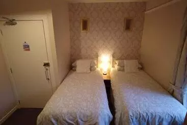 Pensione Inverardran House Bed And Breakfast