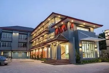 ホテル Soontree House