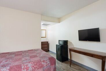 ホテル Rodeway Inn Greeley