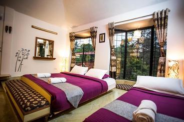 Turistlägenheter Siolim Suites