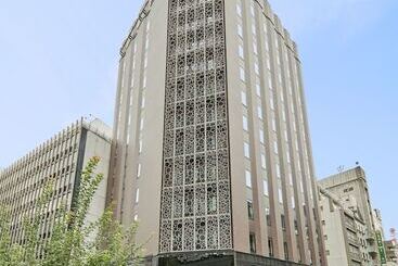 هتل The Royal Park Canvas Ginza Corridor