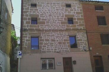 ペンション Pensión Ruiz Reyes