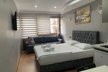 هتل آپارتمان Taxim Sunpera Suites