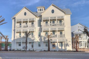 کلبه The Lighthouse 328 Coa