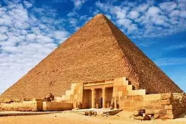 پانسیون Seven Pyramids Inn