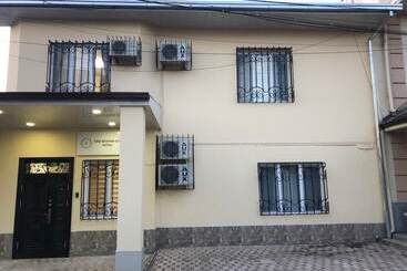 هتل The Rooms Inn