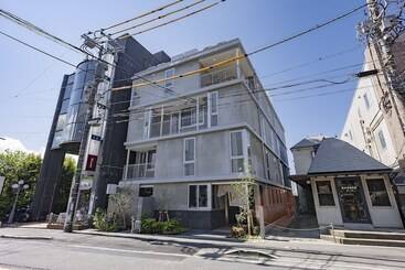 Plat Hostel Keikyu Kamakura Wave