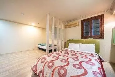 Daebudo Hue Motel