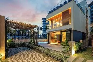 هتل آپارتمان The Five Villas & Resort Quangnam   Danang