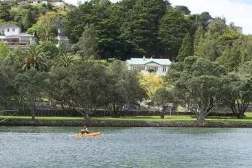 Bed and Breakfast Kauri Nest