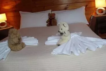 Dom Boat Harbour Garden Cottages