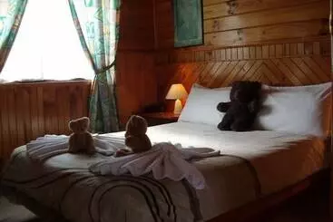 خانه Boat Harbour Garden Cottages