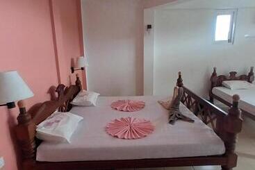 בית מלון כפרי Blue Eyes Inn