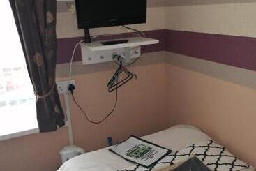 בית מלון כפרי The Garnett