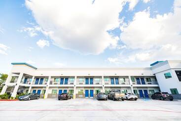 هتل Palace Inn Blue Iah East