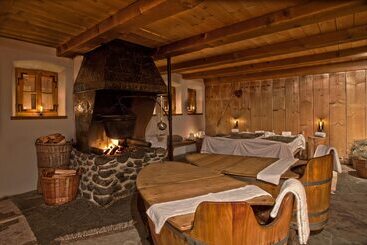 ツーリストアパートメント Almdorf Seinerzeit