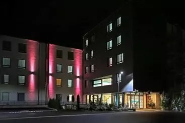 هتل Mercure Bale Mulhouse Aeroport