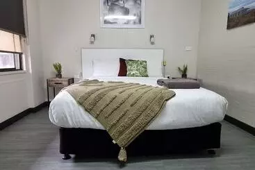 汽车旅馆  Bidgee Motor Inn